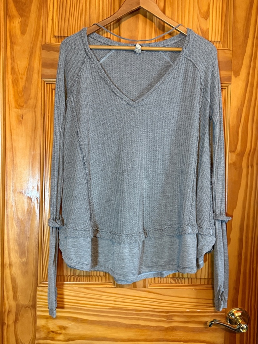 We The Free Heather Gray Waffle Knit V-Neck Pullover